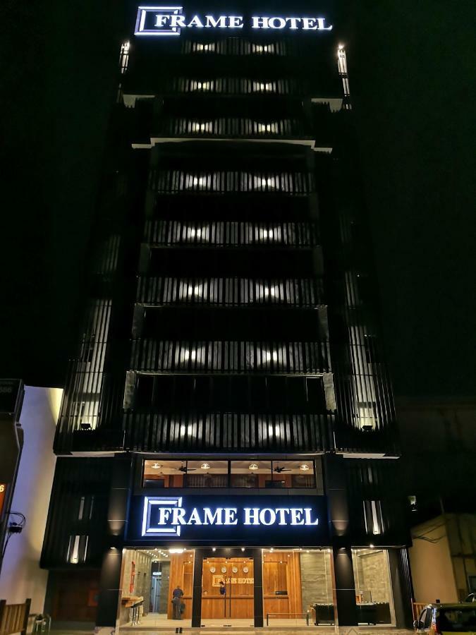 Frame 3*